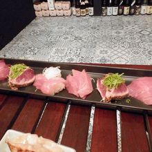 地魚６人前のお刺身です。レベル高し！