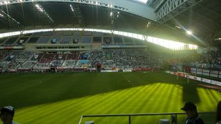 試合前に涼みがてら　ウイングギャラリーに