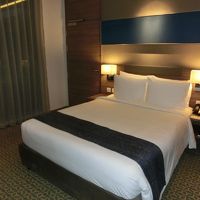 ダブルのベッド