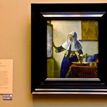 現存するフェルメールの全３７作品中５作品を展示されています