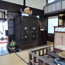 木村家は江戸時代中期から末期に栄えた岩村城下町の問屋