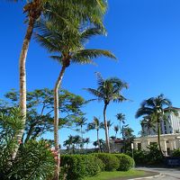 ラ・クエスタB棟エントランス前からラ・クエスタC棟方面を撮影