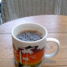 なんだか安っぽいカップ