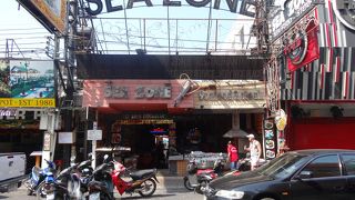 パタヤ随一の繁華街