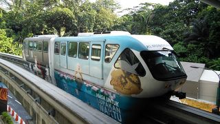 2両編成はキツい