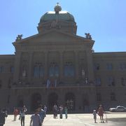 スイス・ベルン/連邦議会議事堂