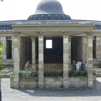 ホテルへのアプローチ