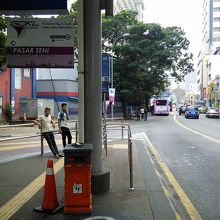 先に見えるのがGOKLの発車地点