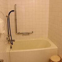 独立した風呂。