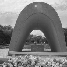 デジカメが不調のためモノクロですが