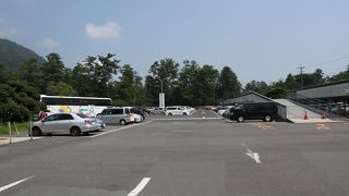 島根県出雲市　観光　「出雲大社　神楽殿」