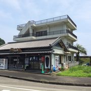 店内は昔ながらの雰囲気