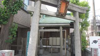 深川七福神の布袋尊を祀っています