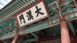 平日はひっそり