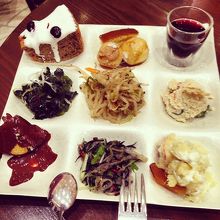 盛りすぎてしまいました。。。