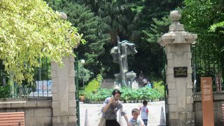 地元の人の憩いの公園