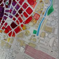 廃品利用の「立体地図」