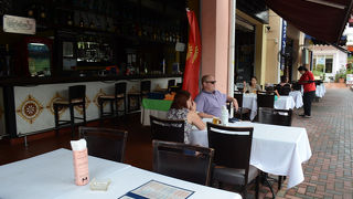 クルーザーを見ながらイタリアンランチ