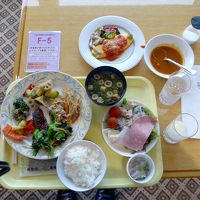 オムレツがある