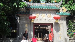 マカオ最古の寺院はマカオの地名の由来にもなりました