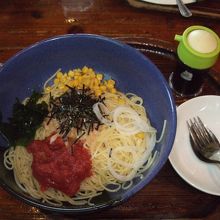 イカとウニのパスタ（900円）