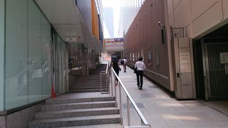 坂なので上から下が楽です