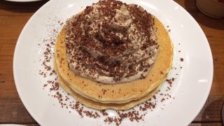 パンケーキはボリュームあり