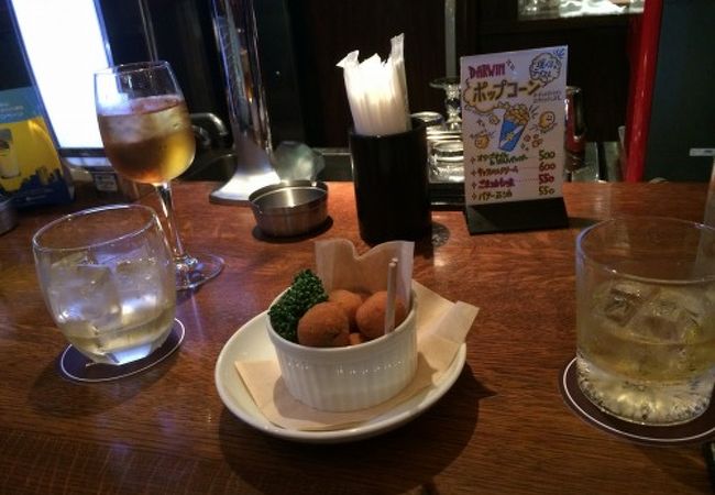 大人の雰囲気のすてきなパブ