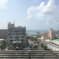 9階の部屋から海が見えました。