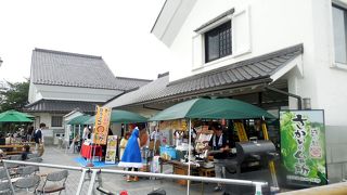 利根川の直ぐ横にある道の駅