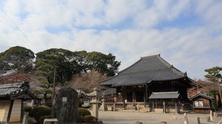 鹿の置物がありました。