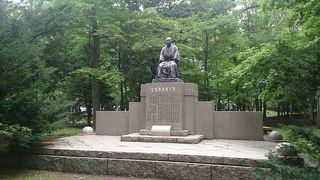 木々が多い場所でわかりずらいです。