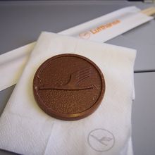 ロゴマークのチョコ