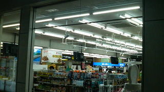 土産も買える札幌駅の売店