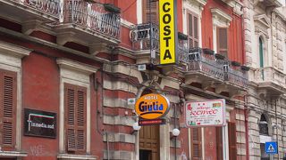 ホテル ジュリア