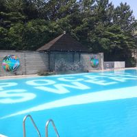 プールは宿泊者でも有料