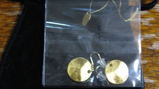 お値段手頃のアクセサリーがあります。