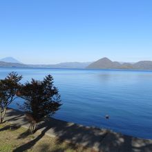 噴火記念公園から見た洞爺湖