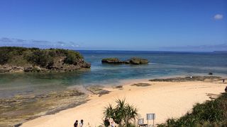 おもしろい地形の浜