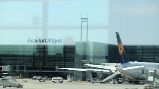 乗継1Ｈしかなく。。。