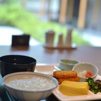 朝ごはんが食べれるレストランは２カ所。こちらは和洋ブッフェ。
