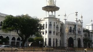 今も現役の素敵なデザインの駅舎