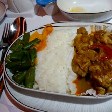 メインのタイ風カレー