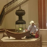 ロビーでは民族楽器の演奏も