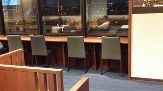 伊丹空港ラウンジ