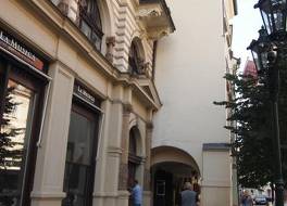 アパートメンツ アルマンディーネ 写真