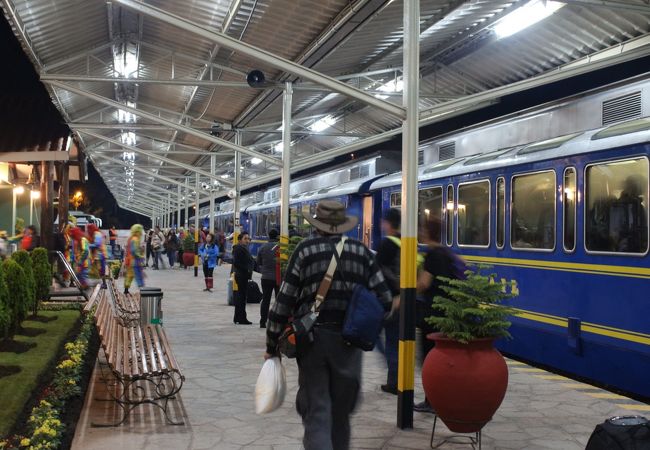 ペルーレイルの発着駅、市内中心部からちょっと遠い