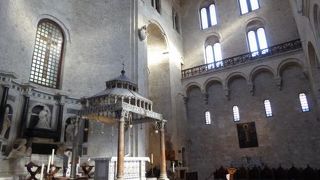 一番の美しい時間帯は午後３時～４時頃（夏季）♪