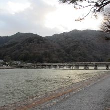 桂川側から見た渡月橋