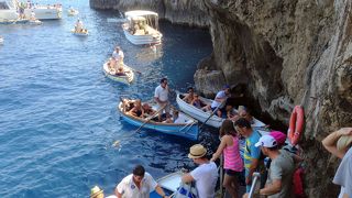 陸路で 青の洞窟へ